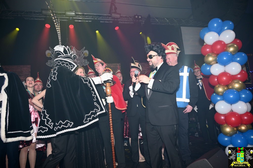 ../Images/Opwarmbal 2026 220.jpg